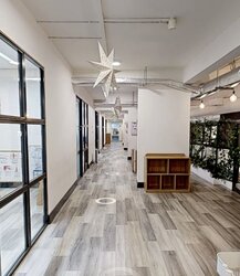 Valley Point (D10), Retail #457604531